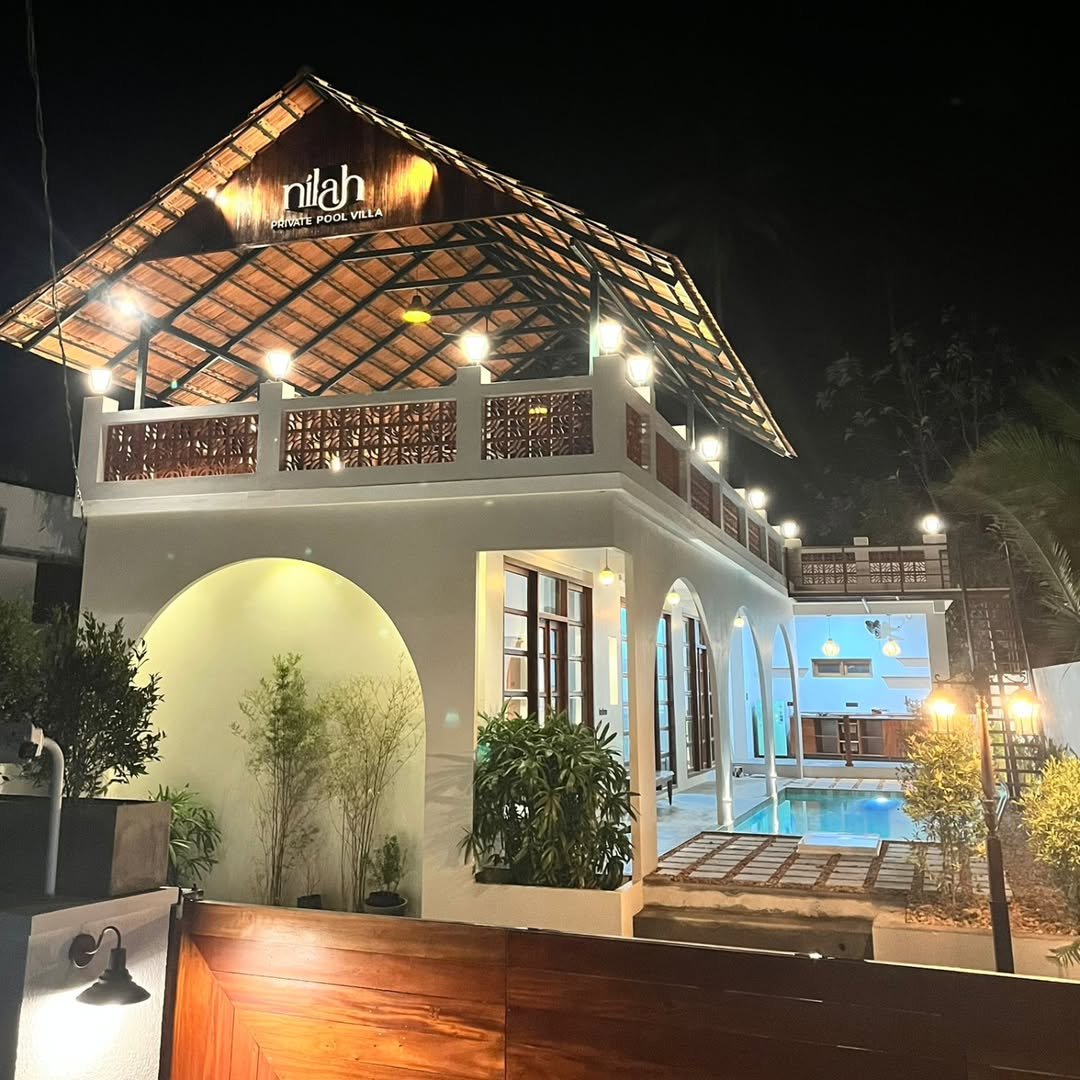Nilah Private Pool Villa (Night Exterior)